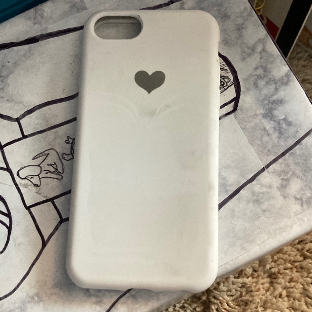 White iPhone SE case